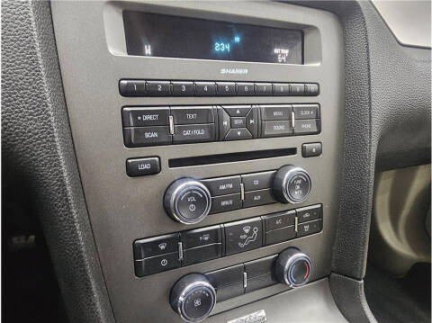2011 Ford Mustang V6 Premium