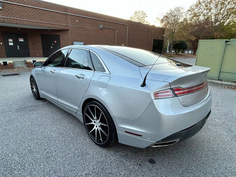 2013 Lincoln MKZ