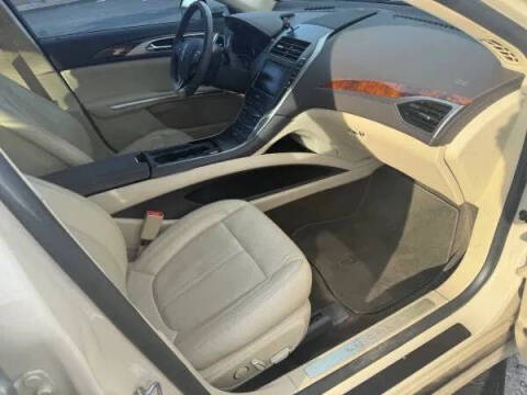 2014 Lincoln MKZ Hybrid