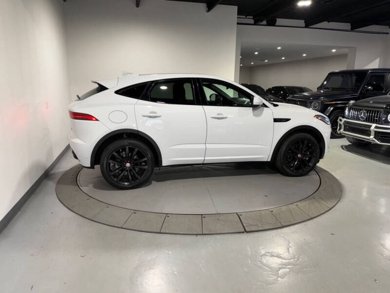 2019 Jaguar E-PACE P300 R-Dynamic SE