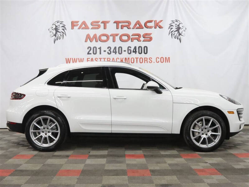 2017 Porsche Macan S