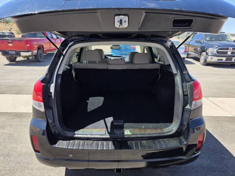 2013 Subaru Outback 2.5i Premium