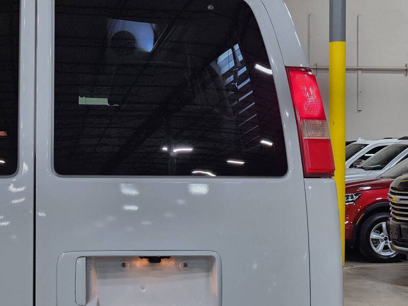 2015 Chevrolet Express 2500