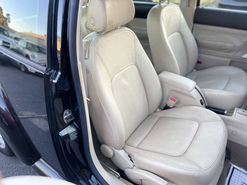 2004 Volkswagen New Beetle GLS