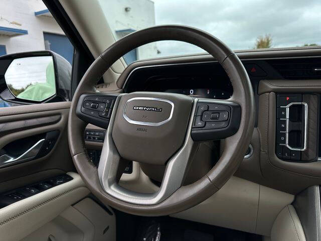 2023 GMC Yukon XL Denali