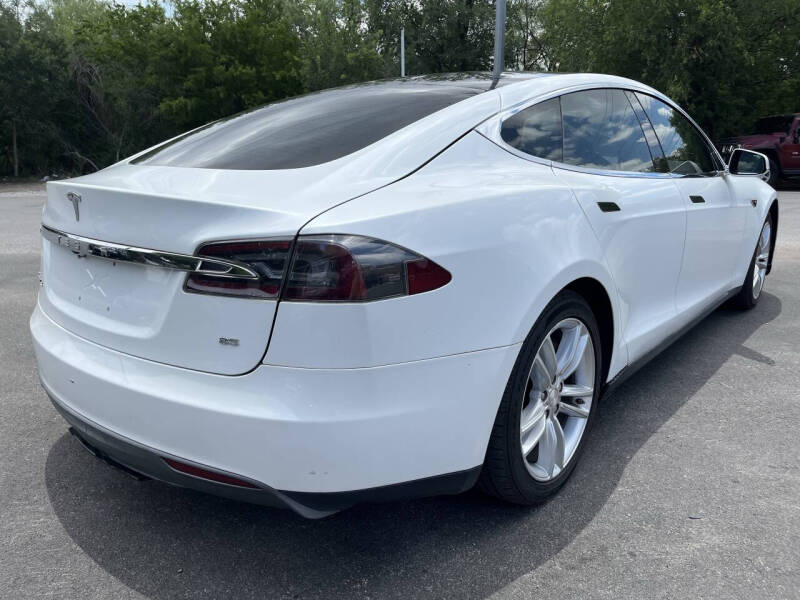2013 Tesla Model S