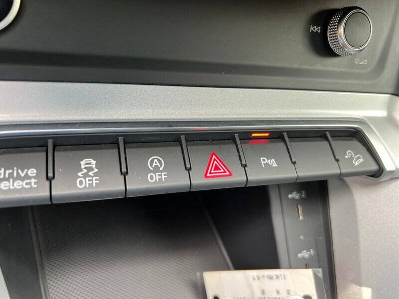 2023 Audi Q3 quattro S line Premium 45 TFSI