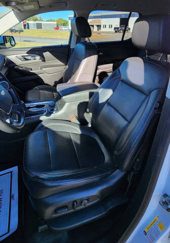 2020 Chevrolet Traverse LT Leather