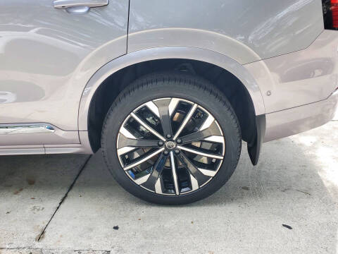 2026 Volvo XC90 B5 Plus 7P