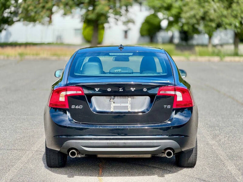 2013 Volvo S60 T5 Premier