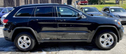 2017 Jeep Grand Cherokee Laredo