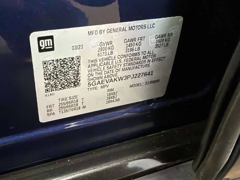2023 Buick Enclave Essence