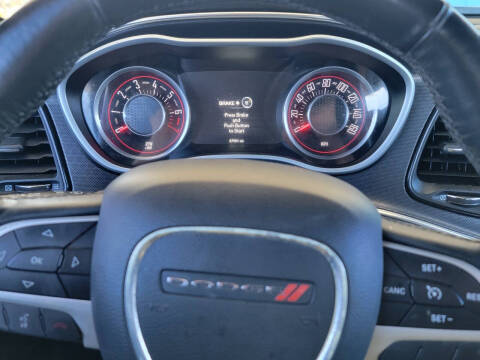 2016 Dodge Challenger SXT Plus