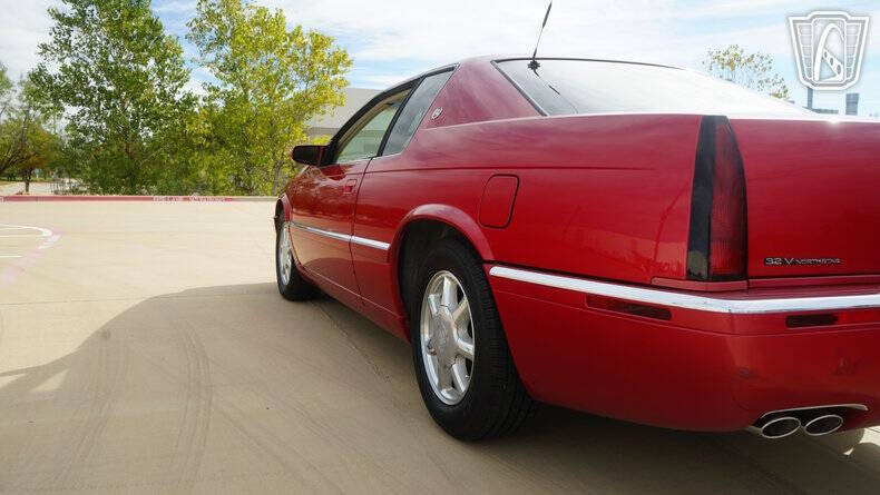2001 Cadillac Eldorado ESC
