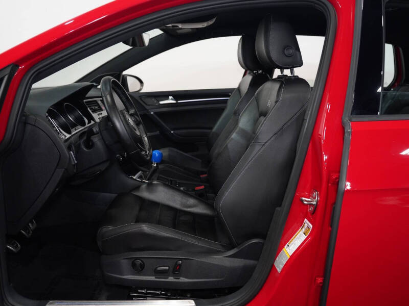 2016 Volkswagen Golf R 4Motion