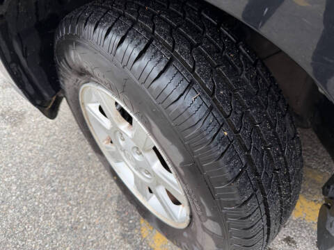 2011 Mazda Tribute i Touring