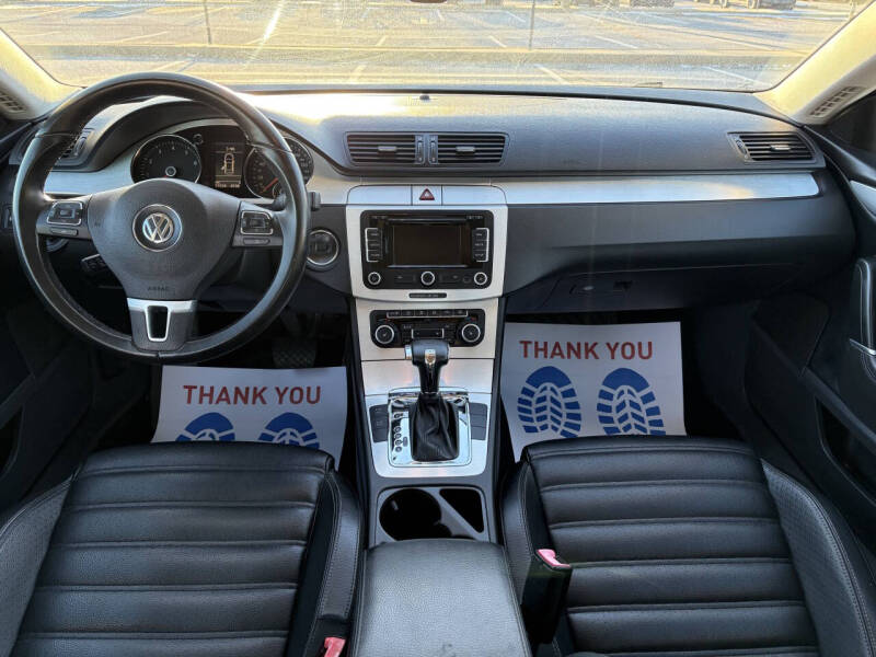 2011 Volkswagen CC Lux Plus