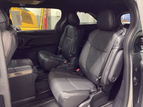 2026 Toyota Sienna Platinum 7-Passenger