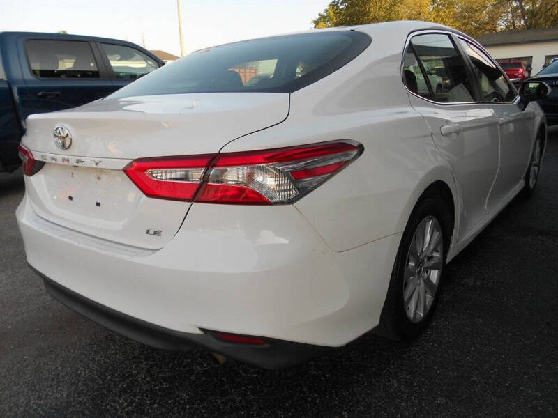 2018 Toyota Camry LE