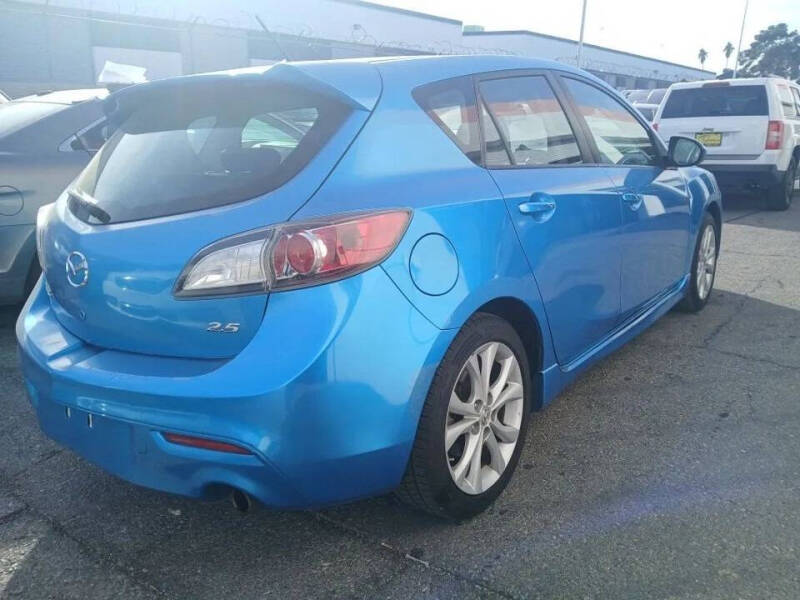 2011 Mazda MAZDA3 s Grand Touring