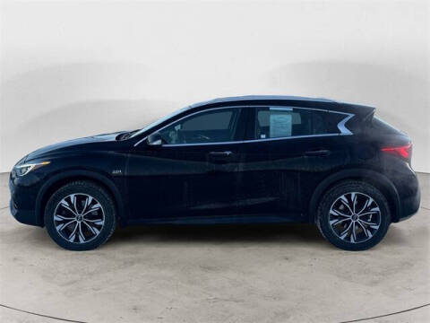2018 Infiniti QX30 Premium