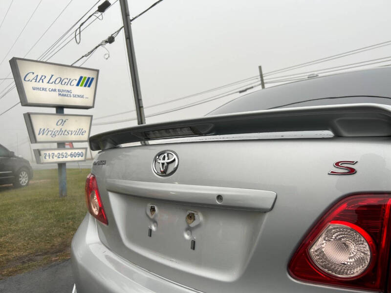 2010 Toyota Corolla S photo 18