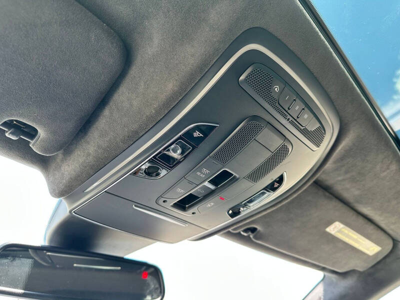 2012 Audi A8 quattro