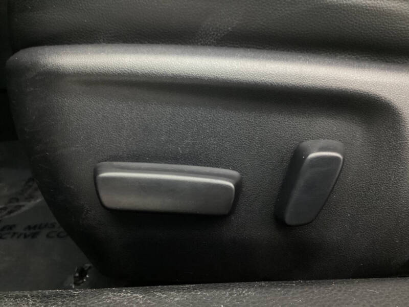 2019 Toyota Corolla XLE