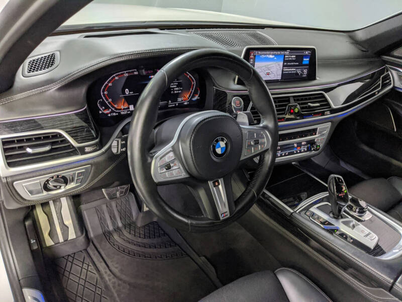 2022 BMW 7 Series 750i xDrive