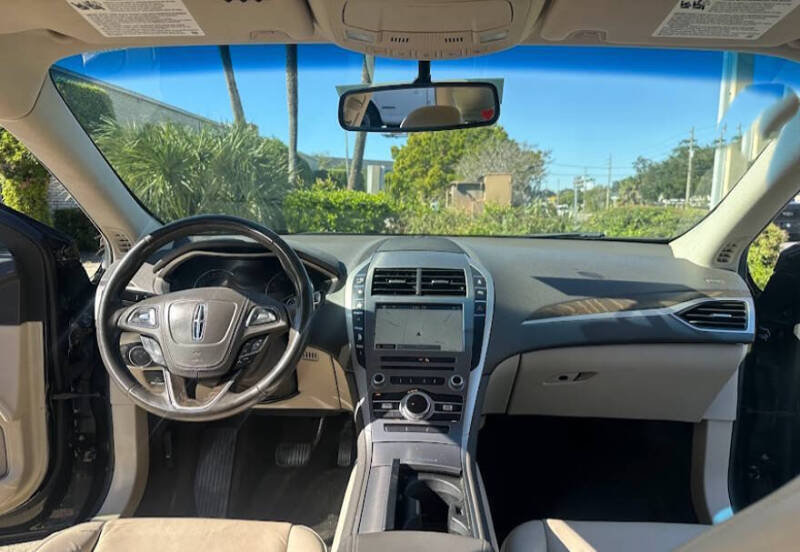 2018 Lincoln MKZ Select