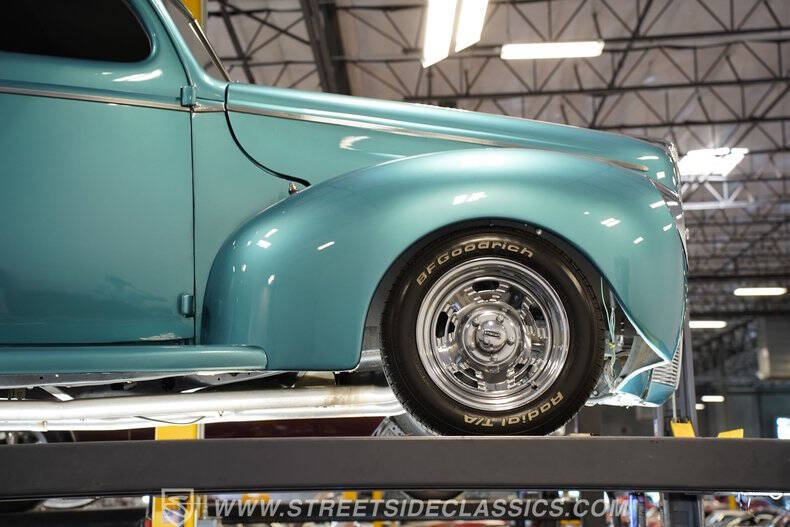 1940 Ford Deluxe