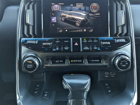 2022 Lexus LX 600 Luxury