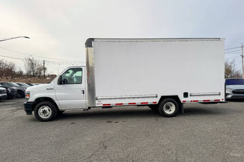 2024 Ford E-Series E-350 SD