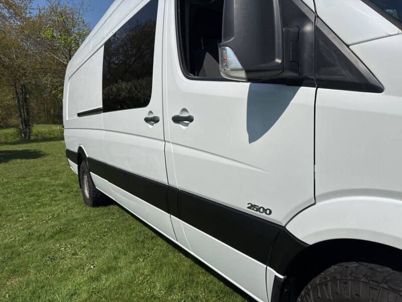 2011 Freightliner Sprinter 2500