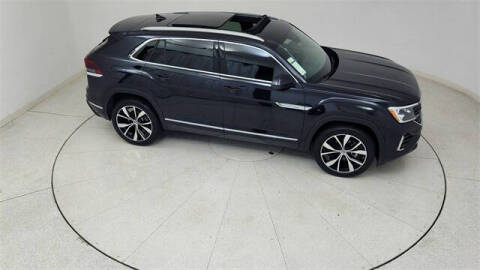 2024 Volkswagen Atlas Cross Sport SEL Premium R-Line 4Motion