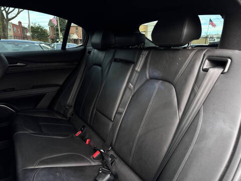 2022 Alfa Romeo Stelvio Sprint