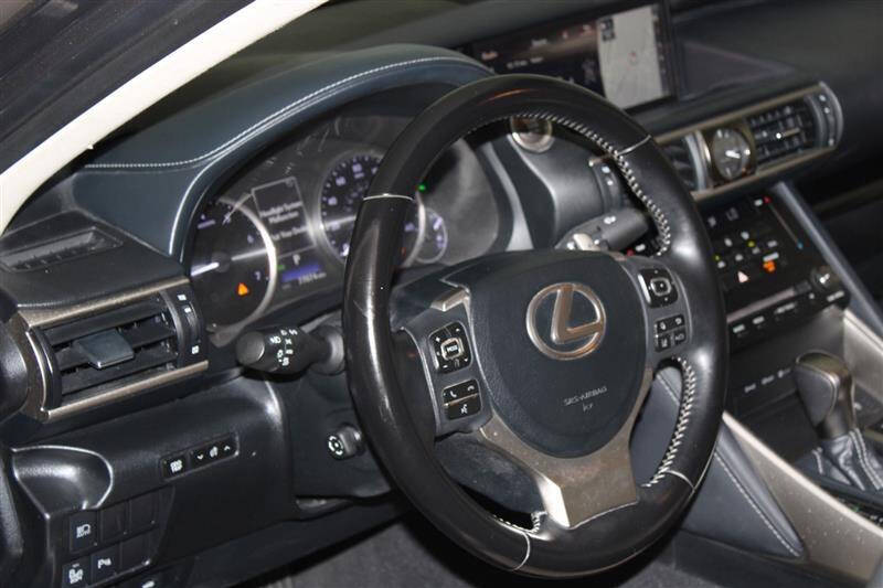 2018 Lexus IS 300