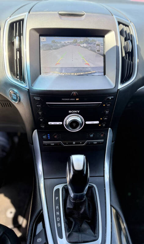 2018 Ford Edge Titanium
