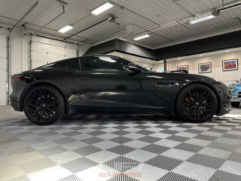 2018 Jaguar F-TYPE R
