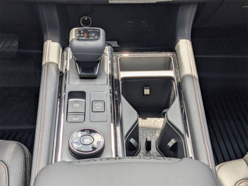 2025 Nissan Pathfinder Rock Creek