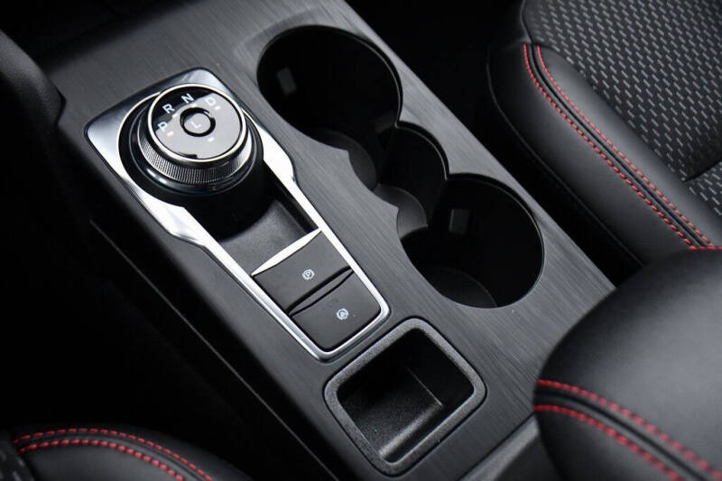 2026 Ford Escape ST-Line Select