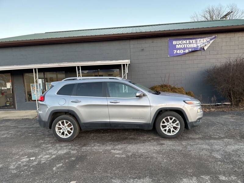 2017 Jeep Cherokee for sale at Buckeye Lake Motors LLC in Mount Vernon OH
