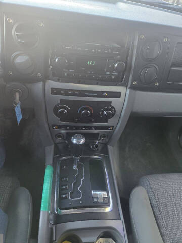 2007 Jeep Commander Sport