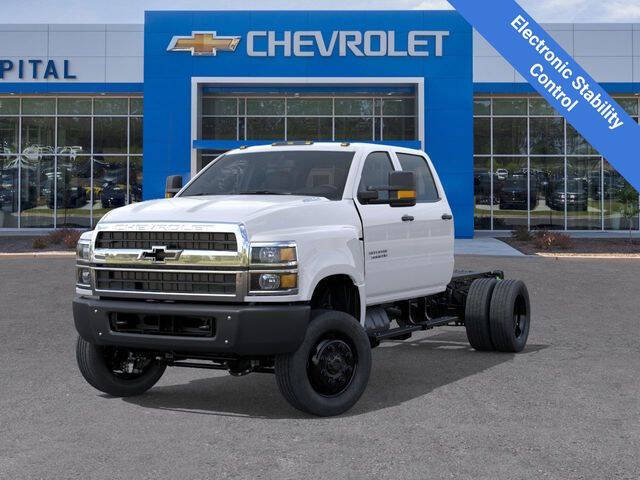 2025 Chevrolet Silverado 5500HD