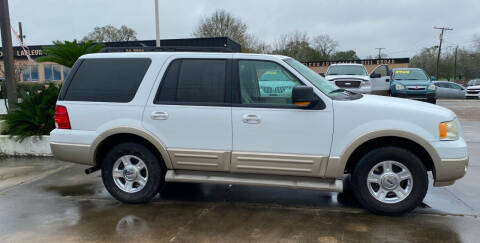 2005 Ford Expedition for sale at Bobby Lafleur Auto Sales in Lake Charles LA