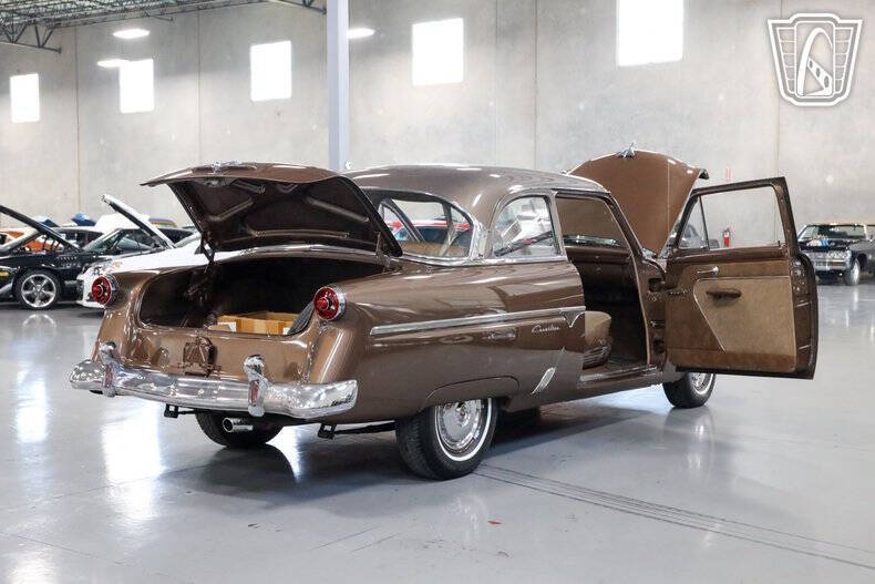 1954 Ford Crestline