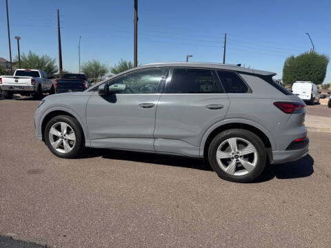 2022 Audi Q4 e-tron quattro Premium 50