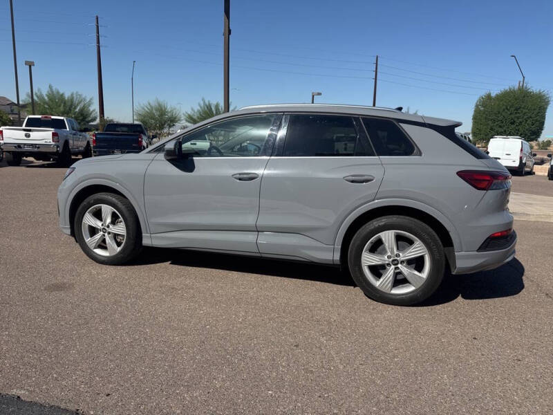 2022 Audi Q4 e-tron quattro Premium 50