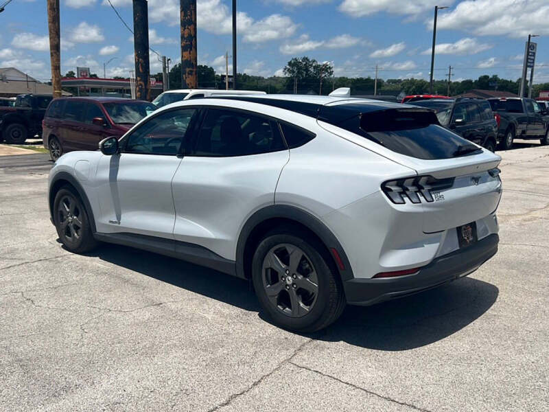 2021 Ford Mustang Mach-E Select