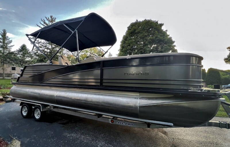 2018 Harris grand mariner 230 tritoon w/150 mercury w/ 5hrs for sale at Waukeshas Best Used Cars in Waukesha WI